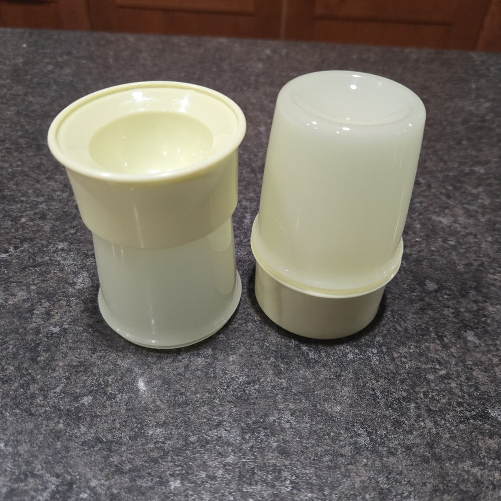 Tupperware Set Of 2 Egg Cups
